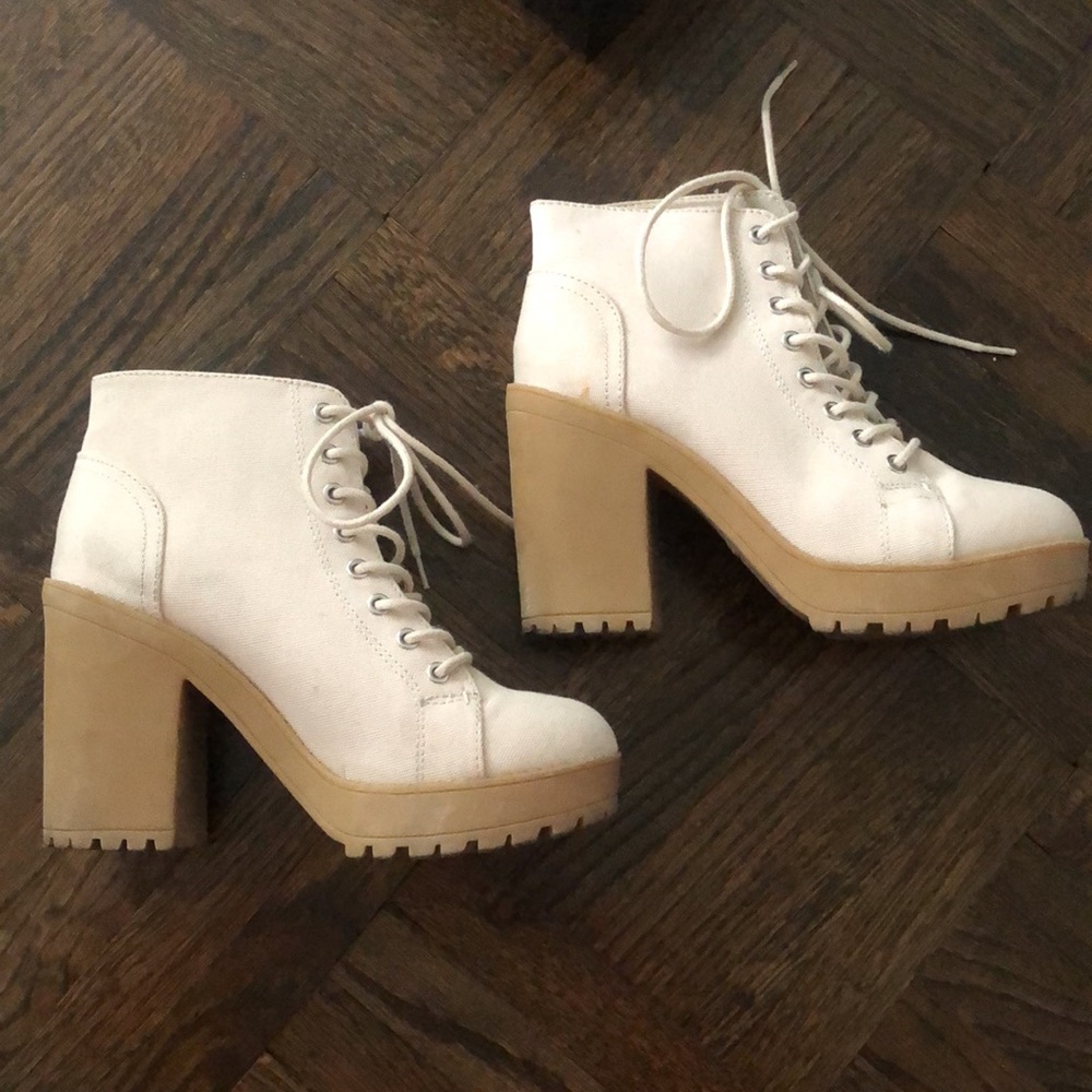 H&M - Divided: Canvas Lace Up Heeled Boots